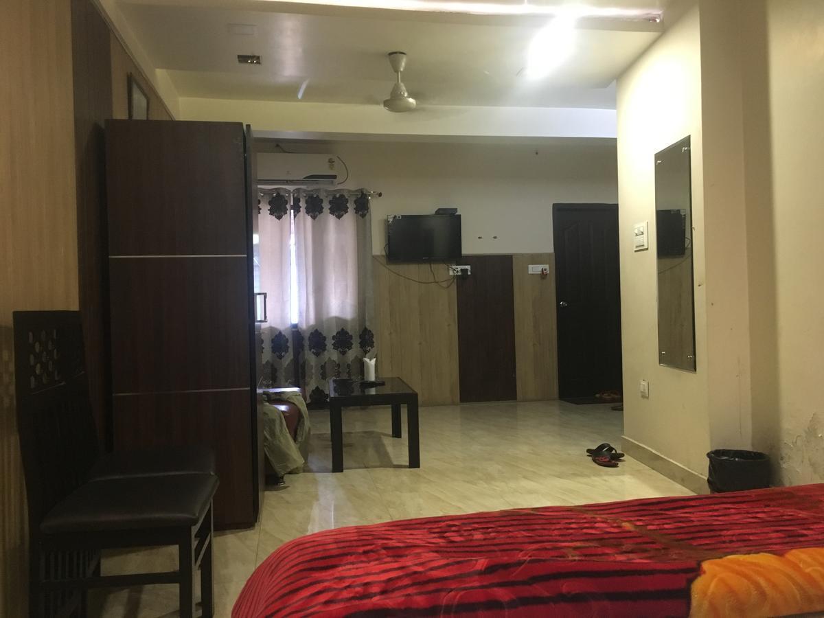 Oyo 12976 Hotel New Fiza Jammu Exteriör bild