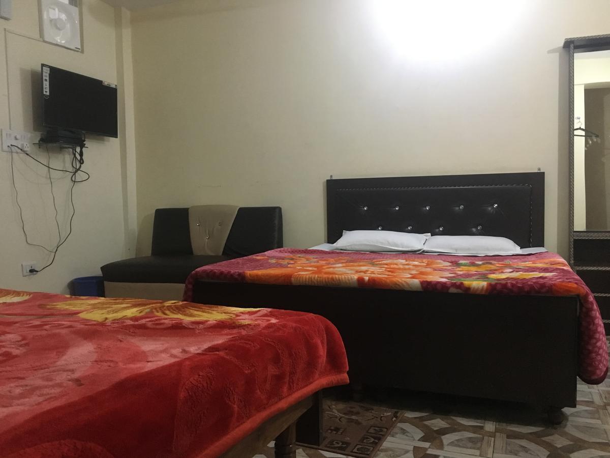 Oyo 12976 Hotel New Fiza Jammu Exteriör bild