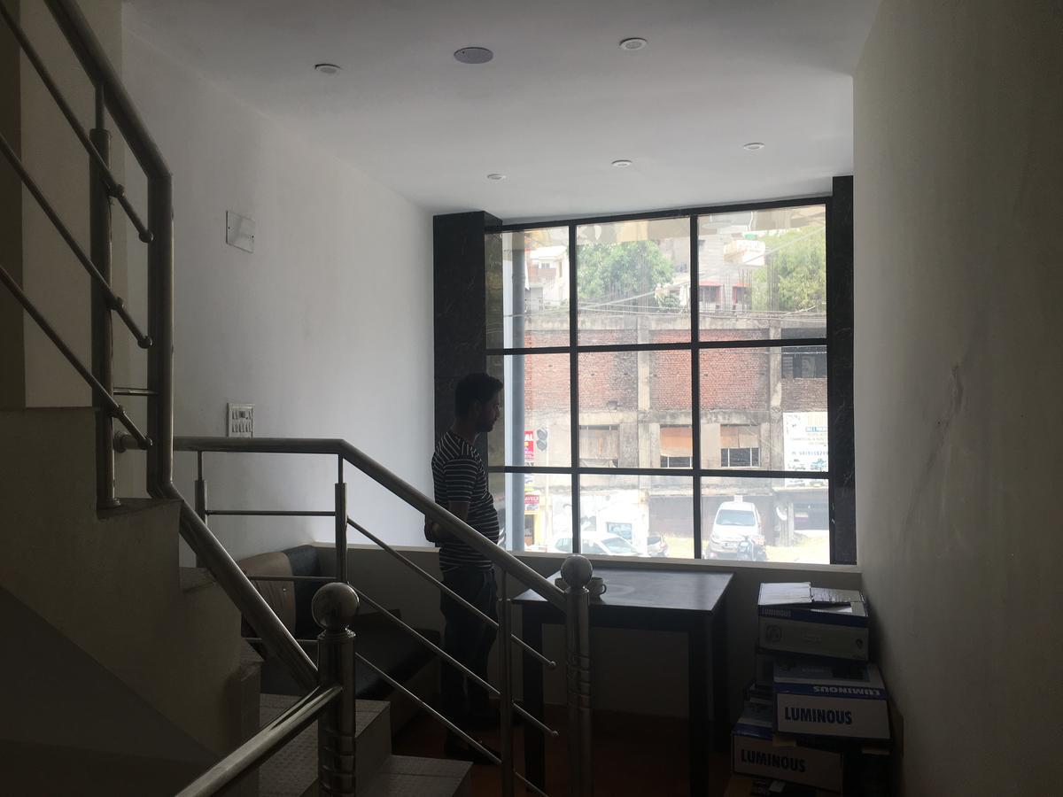 Oyo 12976 Hotel New Fiza Jammu Exteriör bild