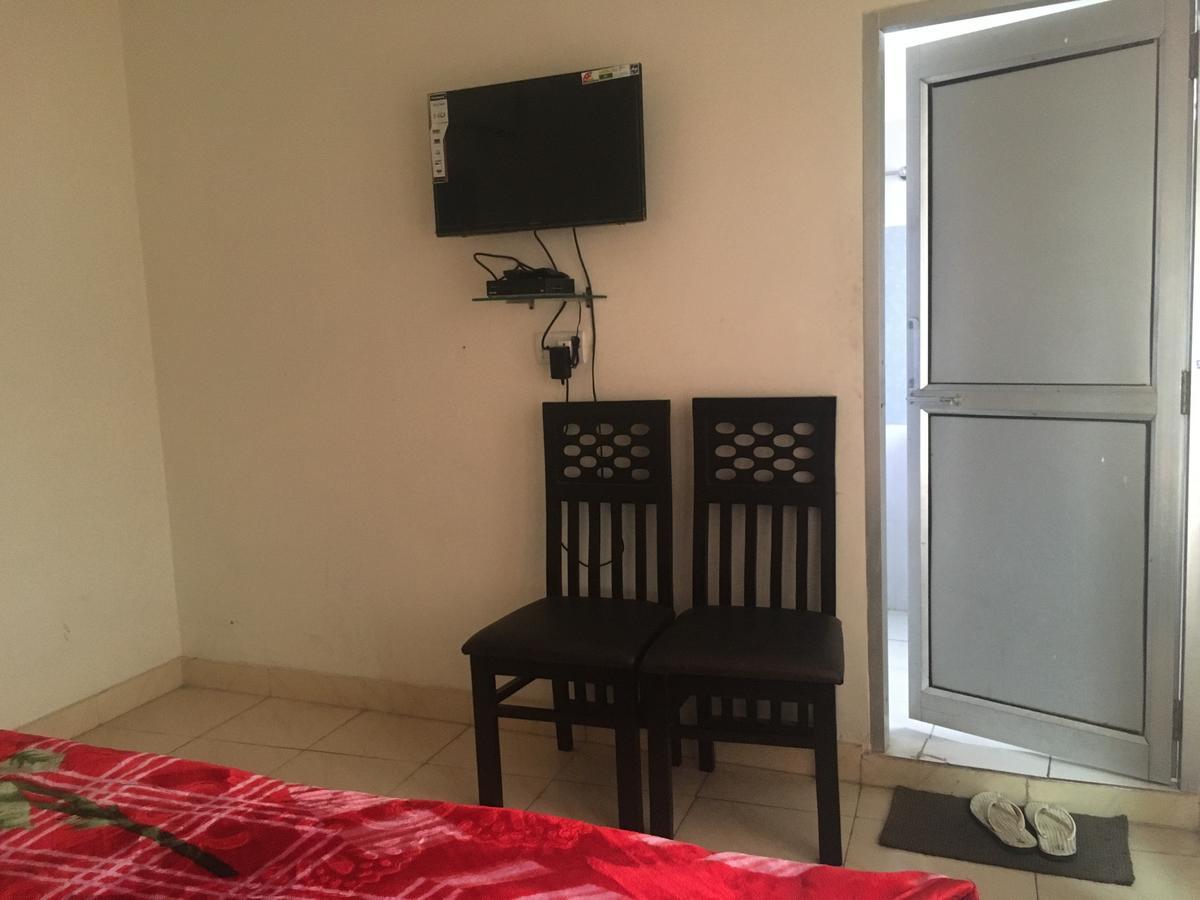 Oyo 12976 Hotel New Fiza Jammu Exteriör bild
