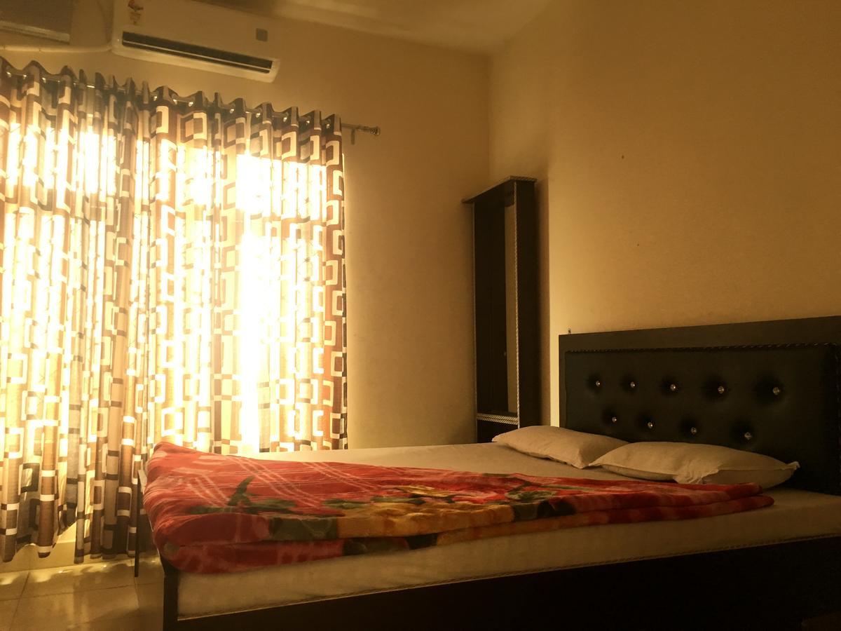 Oyo 12976 Hotel New Fiza Jammu Exteriör bild