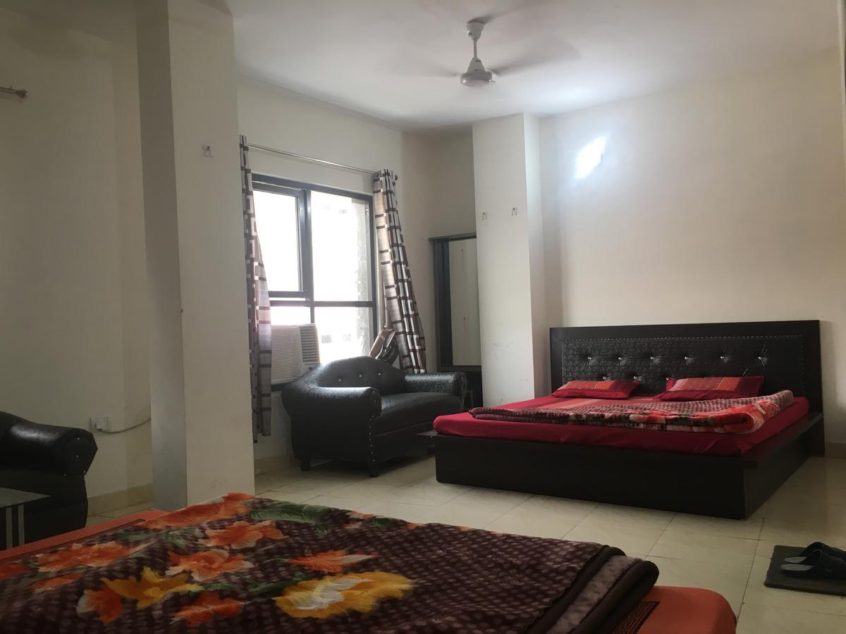 Oyo 12976 Hotel New Fiza Jammu Exteriör bild